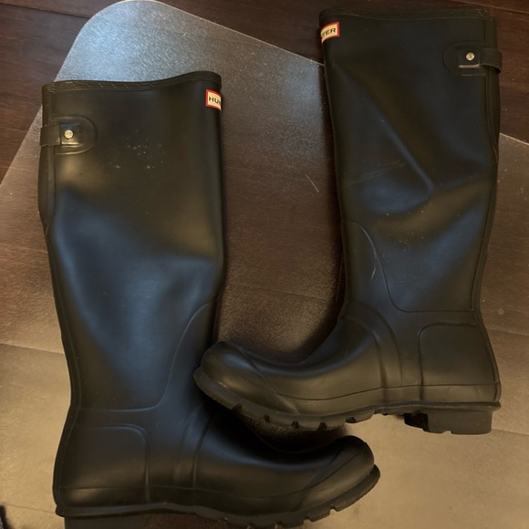Hunter Classic Black Waterproof Boots - Picture 1 of 1